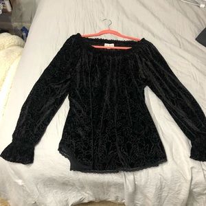 Knox Rose Long Sleeve Black Velvet Detailed Blouse
